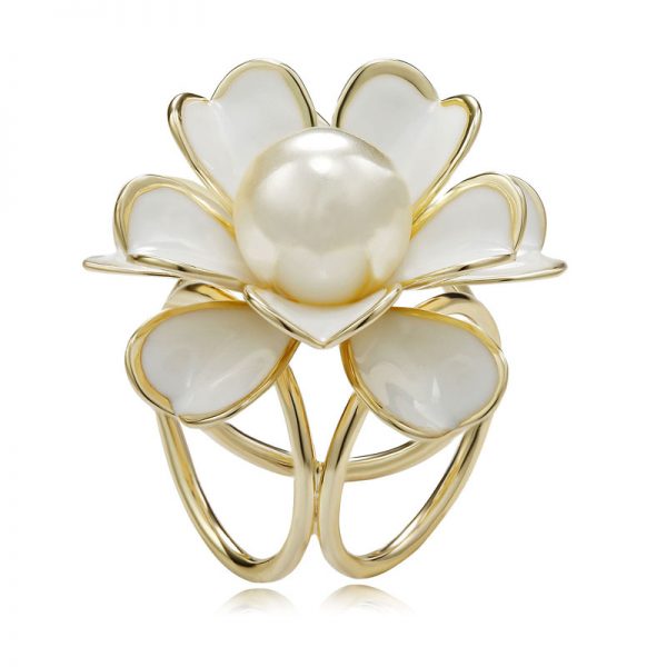 Luxusná ozdoba s názvom Biela perla