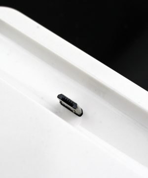 Luxusný mikro USB stojan/nabíjačka na mobil - biely