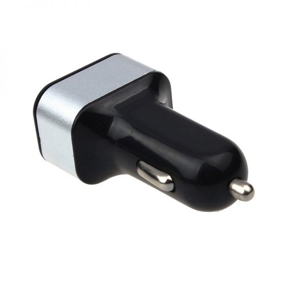 Auto-adaptér s 3 x USB portom rôzneho napätia