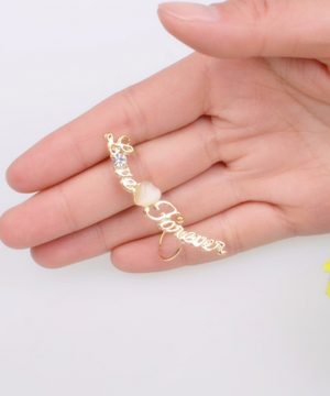 Piercing náušnica s nápisom LOVE FOREVER v zlate farbe