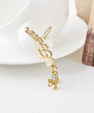 Piercing náušnica s nápisom LOVE FOREVER v zlate farbe