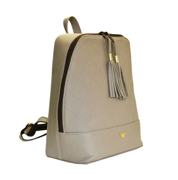 Luxusný dámsky kožený ruksak z prírodnej kože vhodný ako na krátkodobé vychádzky do prírody tak aj ako moderný a trendy doplnok do mesta