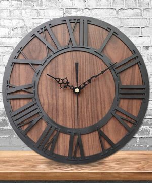 Unikátne drevené nástenné hodiny