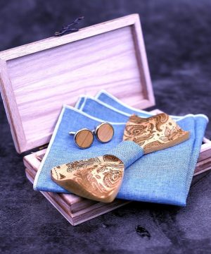 Drevený reliéfny motýlikový set z javorového dreva s ľudovým vzorom