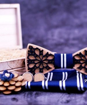 Motýlikový set dvoj-vrstvový - drevený motýlik + brošňa + manžety + vreckovka