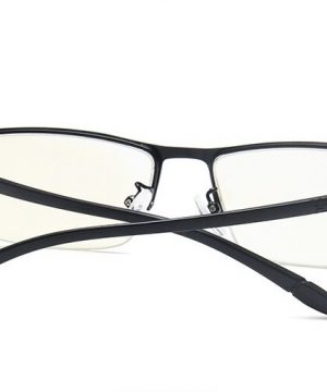 Luxusné moderné okuliare s filtrom na prácu na PC s čiernym rámikom