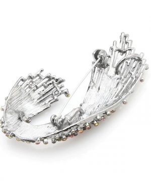 Prepracovaná brošňa na šaty s abstraktným tvarom s kryštálikmi