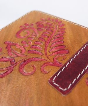 Ručne vytvarovaný, vyrezávaný a reliéfny kožený zápisník - Gold Ancient