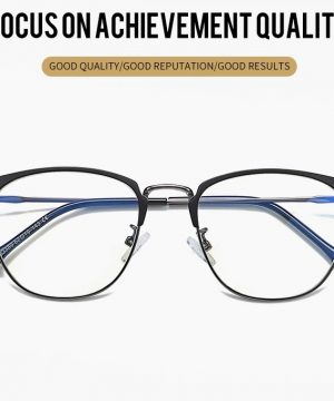 Štýlové okuliare s filtrom proti žiareniu monitora - čierny rám
