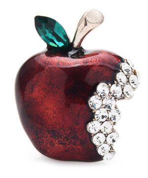 Luxusná brošňa v tvare odhryznutého jablka s kryštálikmi