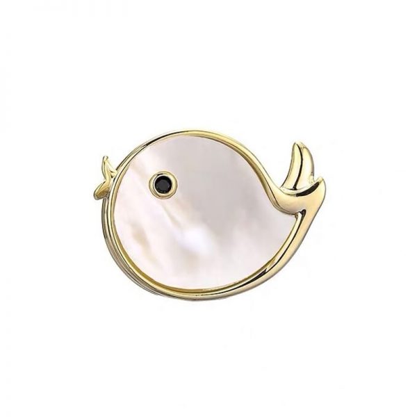 Luxusná brošňa v podobe zlatej rybky s magnetickým uchytením