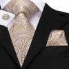 Luxusný set - kravata, manžety a vreckovka s krémovo-hnedým vzorom