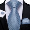 Luxusný set - kravata, manžety a vreckovka so svetlo-modrým vzorom