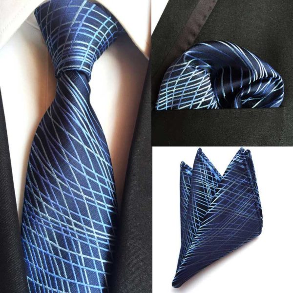 Spoločenská kravata a vreckovka - kravatový set s modrým vzorom