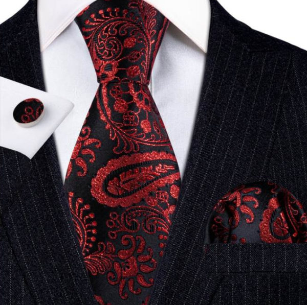 Luxusný kravatový set s čierno - červeným károvaním