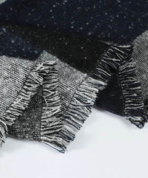 Luxusný dámsky zimný šál z vlny v sivo-modrom prevedení