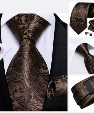 Luxusná kravatová sada v hnedej farbe - kravata + manžety + vreckovka