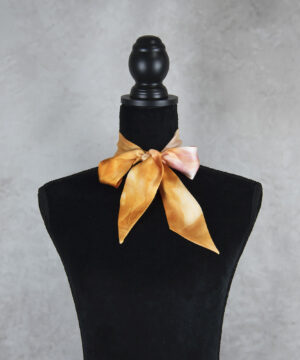 Alternative view of Luxusná stuhová hodvábna šatka, LIMITED_011, Ručná výroba na Slovensku