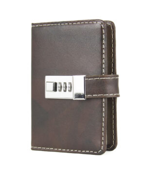 Kožený zápisník MINI s číselným zámkom v tmavo hnedej farbe