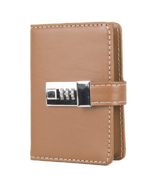 Kožený zápisník MINI s číselným zámkom vo svetlo hnedej farbe