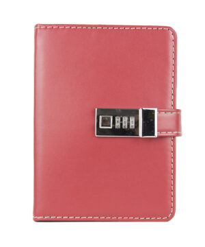 Alternative view of Kožený zápisník MIDDLE z prírodnej kože s číselným zámkom v červenej farbe