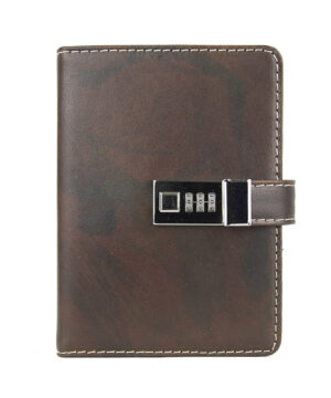 Alternative view of Kožený zápisník MIDDLE ručne tieňovaný s číselným zámkom v tmavo hnedej farbe