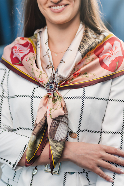 Hodvábne šatky vyrobené na Slovensku - VegaLM