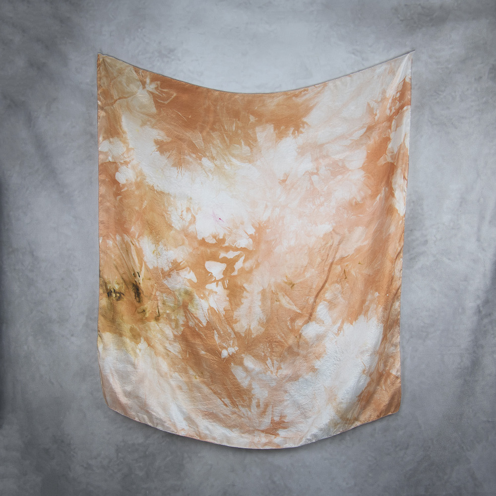 Luxusná hodvábna šatka VZOR_33, 85 x 90cm, Vyrobené na Slovensku – Obrázok 2