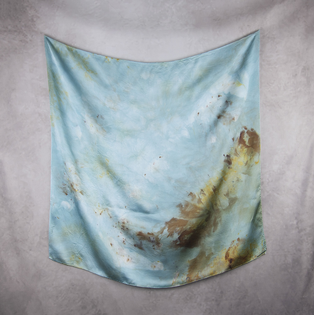 Luxusná hodvábna šatka LIMITED_311, Ručná výroba na Slovensku, 90 x 90cm – Obrázok 2