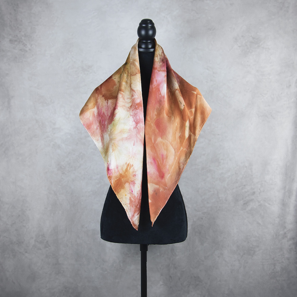 Luxusná hodvábna šatka LIMITED_326, Ručná výroba na Slovensku, 90 x 90cm – Obrázok 4