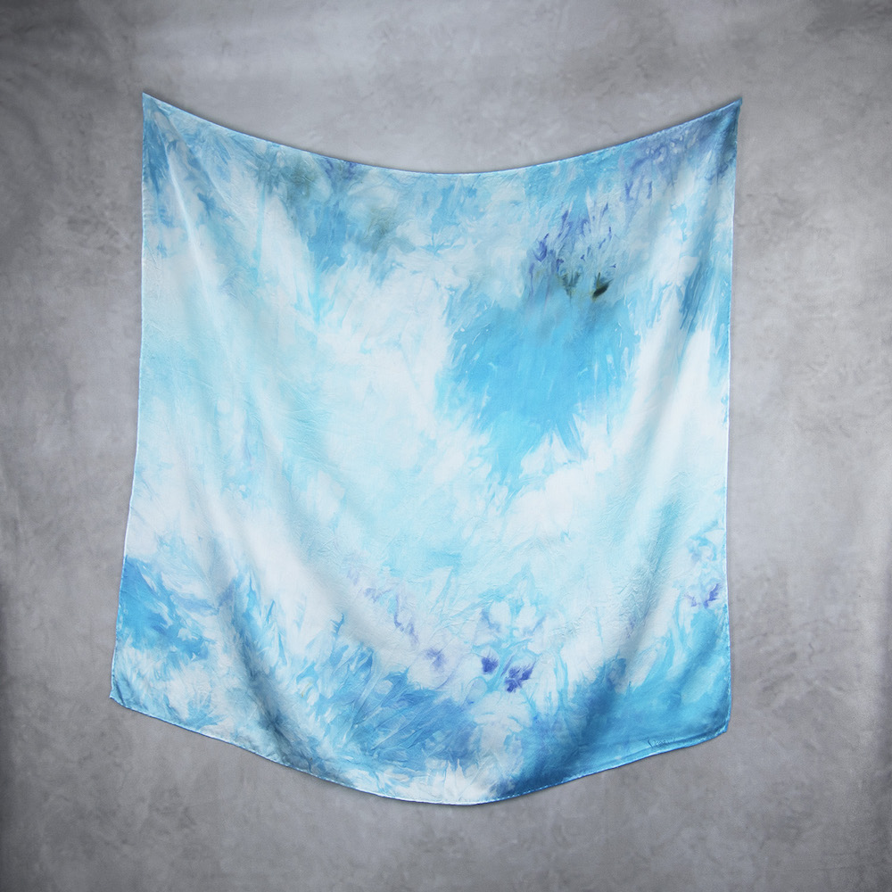 Luxusná hodvábna šatka LIMITED_335, Ručná výroba na Slovensku, 90 x 90cm – Obrázok 2