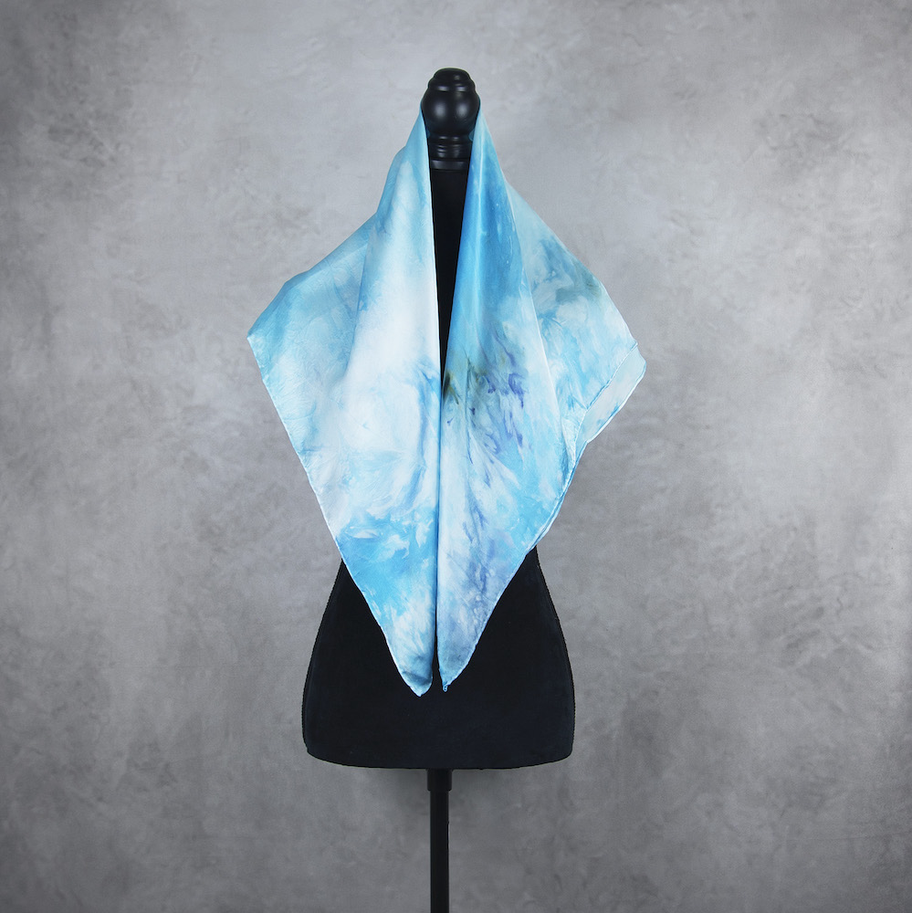 Luxusná hodvábna šatka LIMITED_335, Ručná výroba na Slovensku, 90 x 90cm – Obrázok 3