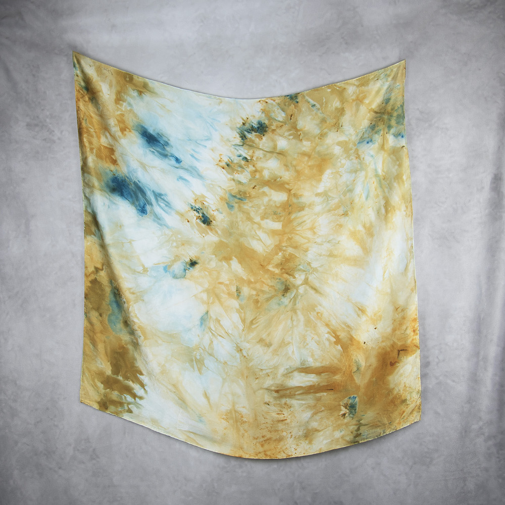Luxusná hodvábna šatka LIMITED_338, Ručná výroba na Slovensku, 90 x 90cm – Obrázok 2