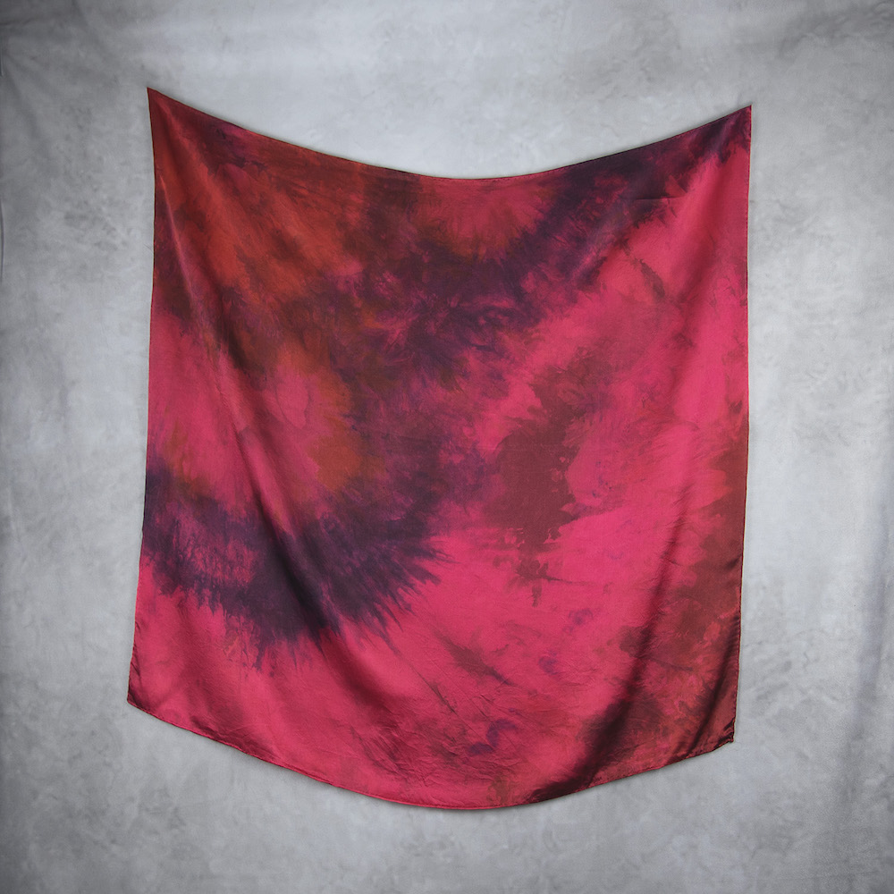 Luxusná hodvábna šatka LIMITED_348, Ručná výroba na Slovensku, 90 x 90cm – Obrázok 2