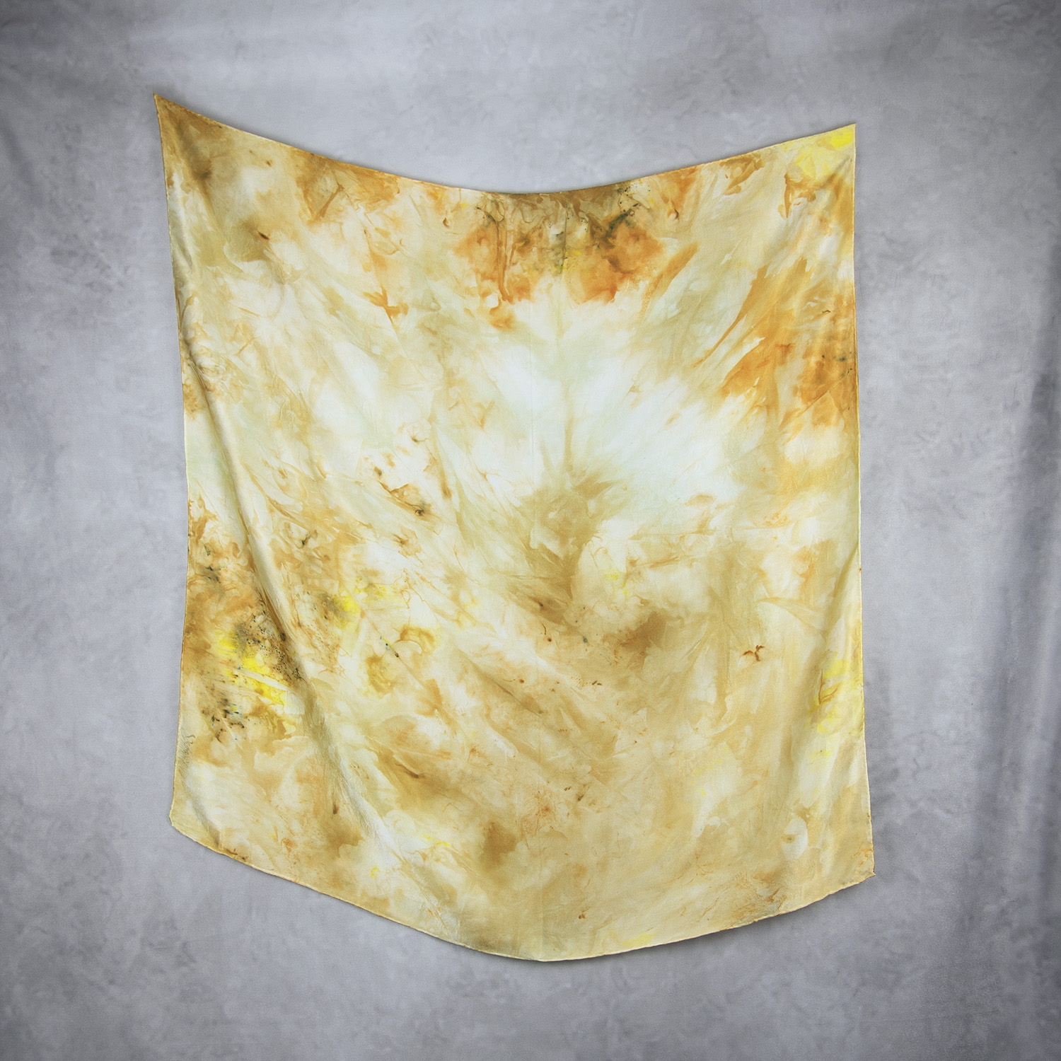 Luxusná hodvábna šatka LIMITED_356, Ručná výroba na Slovensku, 90 x 90cm – Obrázok 2